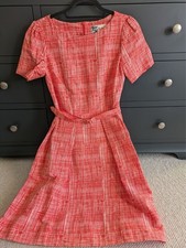 Jaeger Boutique Red Pattern
