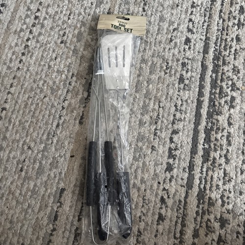 Bbq tool set - set, (3).new..unopened