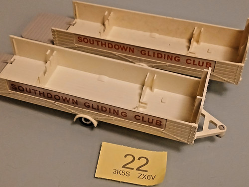 Dinky toys 118 lot glider - dinky,