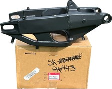NOS OEM Honda 52200-Mcf-670