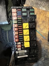 Discovery 2 Under Bonnet Fuse