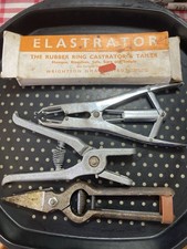 Farm. Lambing Kit. Nail Clippers. Ear Notcher. Castrator Tool. VGC.