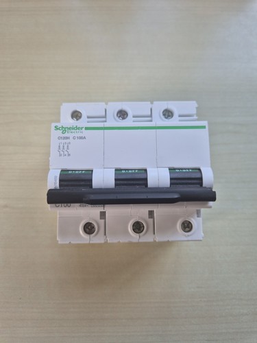 Schneider electric c100 - schneider,