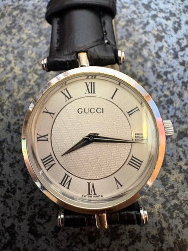 Gucci 2040m women wristwatch - gucci,