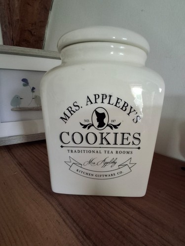 Mrs applebys traditional - mrs,