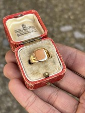 Vintage 9ct Gold Cushion