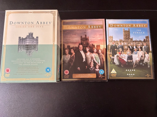 Downton abbey series box - abbey,