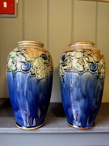 Pair royal doulton - pair, art