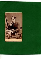 Victorian CDV Photograph Lady seated by W G Thompson of Shipley Yorkshire C.1880