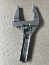 Wide Jaw Lightweight