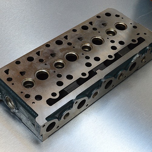 Cylinder head suit kubota - suit,