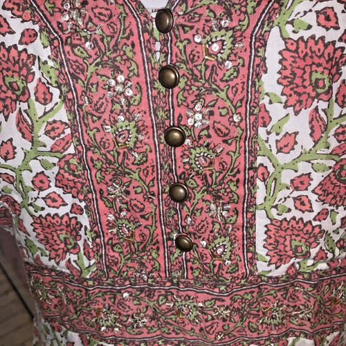 East full on hippie - full,