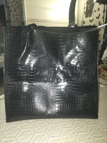 Bnwt ted baker reptcon - bnwt,