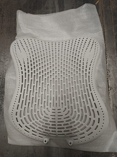 Herman miller new mirra seat - herman,