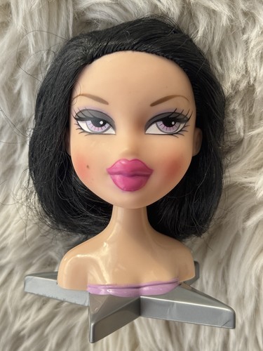 Bratz doll head gamez rina - doll,