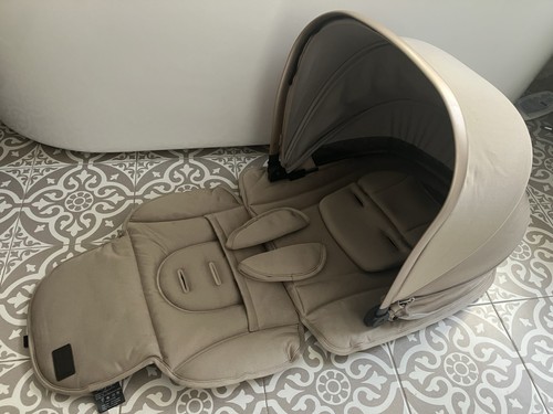 Babystyle oyster hood seat - hood,