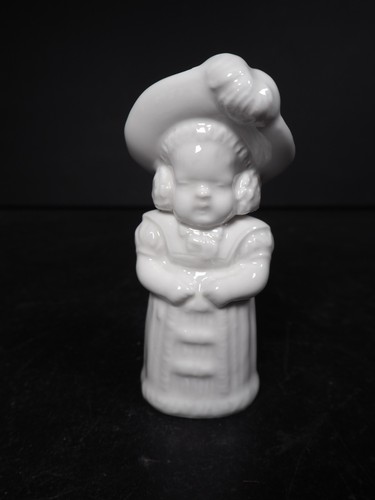 Royal worcester bone - royal, china