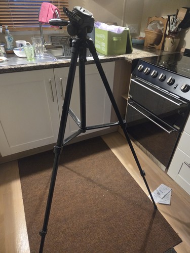 Velbon travel tripod - travel,