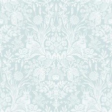 WOODLAND WALLPAPER - SQUIRRELS