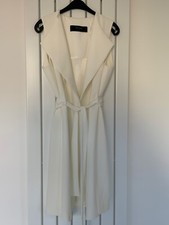 Zara long sleeveless Jacket /