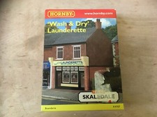 Lot..056N..OO GAUGE HORNBY SKALEDALE R9707 WASH & DRY LAUNDERETTE...........#15#