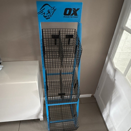 Floor standing metal - ox,
