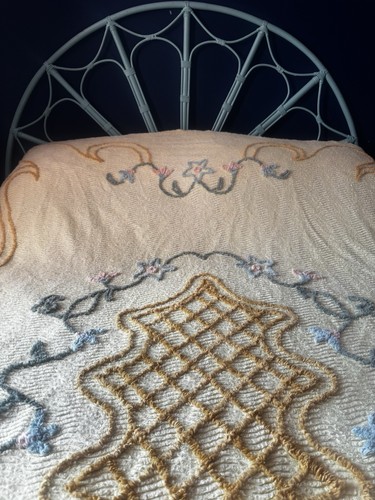 Yellow candlewick throw - yellow,