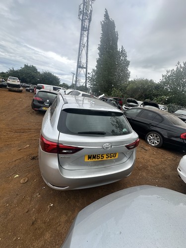 2015 2018 toyota avensis - toyota,
