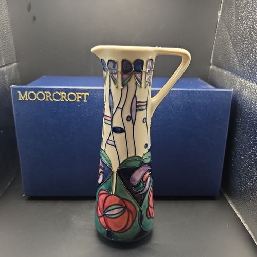 Moorcroft tribute rennie - to,