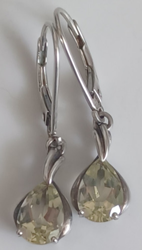 Pretty elegant classic - pretty,,