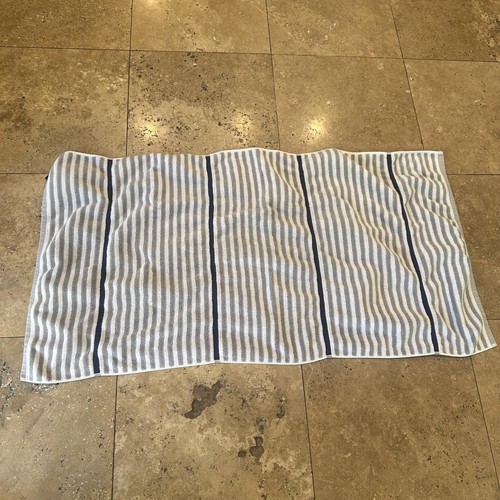 Vtg tommy hilfiger gray - hilfiger,