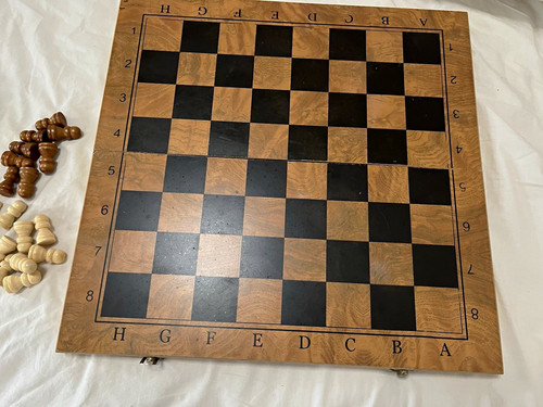Folding wooden chess set with - set,