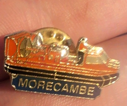 Rnli lifeboat badge - lifeboat,