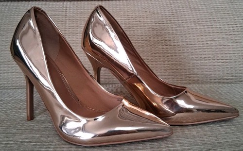 Asos design uk4 rose gold - uk4,
