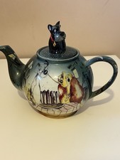 Disney showcase collection by Paul Cardew "Lady and the tramp" Teapot 2000