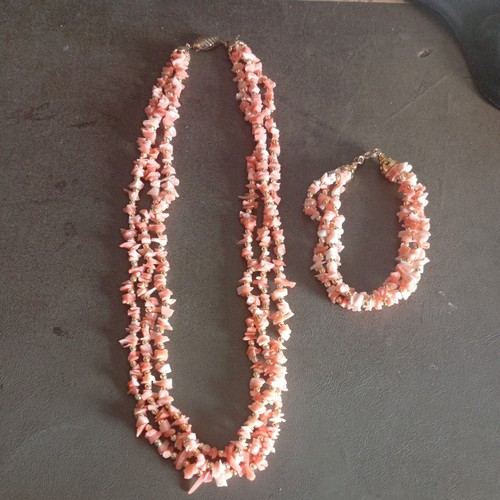Vintage pink coral - , necklacle