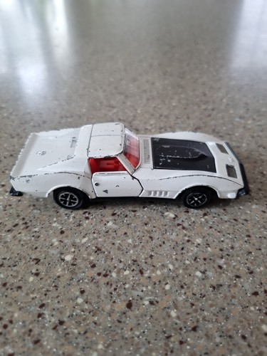 Dinky toys corvette - dinky,