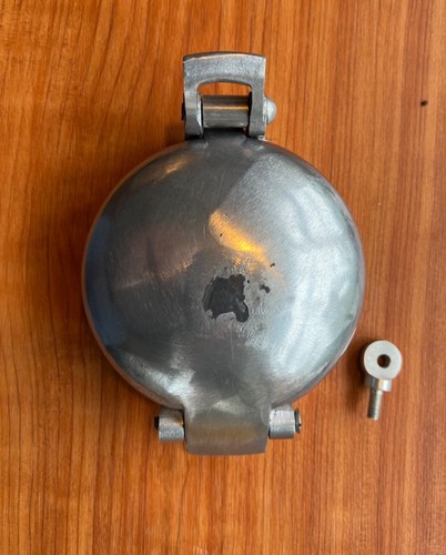 Enots fuel cap aston martin - enots,