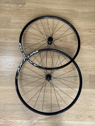 Mavic aksium wheelset 700c - aksium,