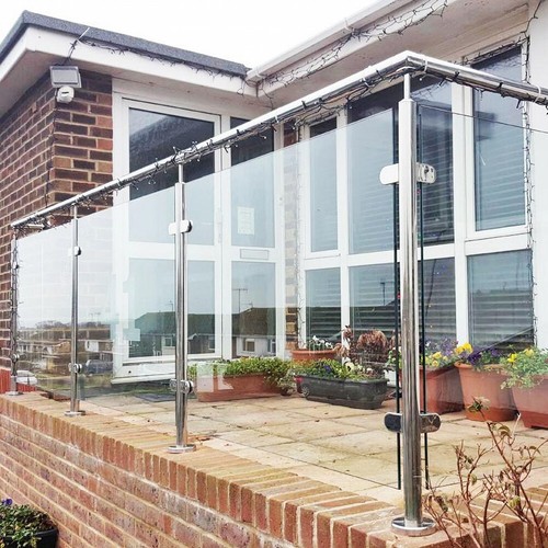 Glazing 10mm toughened glass - toughened,