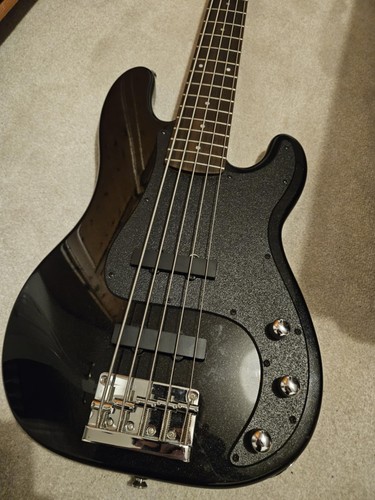 Squier standard precision - standard,