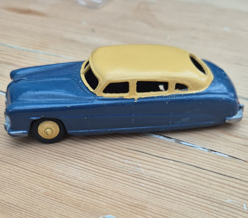 Dinky toys 30v - toys,