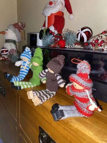 The elves christmas - the,