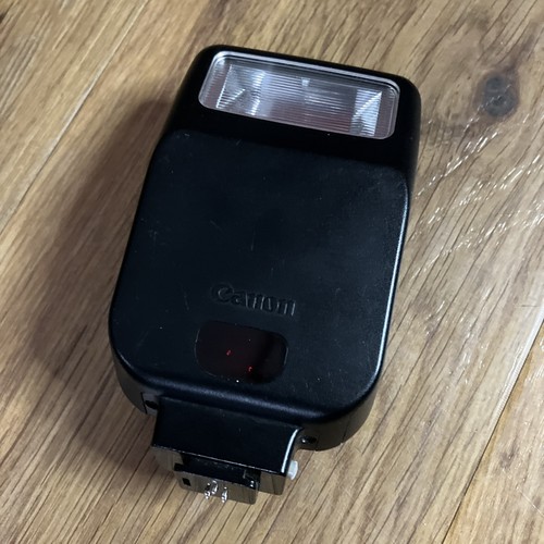 Canon speedlite 200m flash - speedlite,