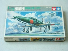 Tamiya 1:72 model aircraft kit FA-105: Kyushu Shinden J7W1 (started)
