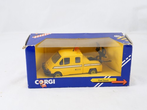 Corgi c674 ford transit - corgi, no.