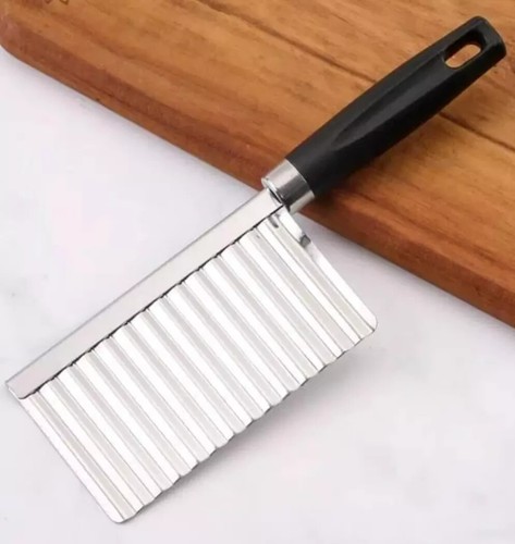 Wavy cutter chopper crinkle - cutter,
