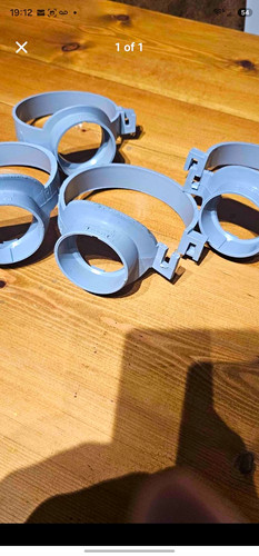 Grey clip plastic round - clip-on,