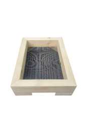 Wooden Ground Bird / Squirrel