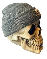 Resin Skull Ornament With